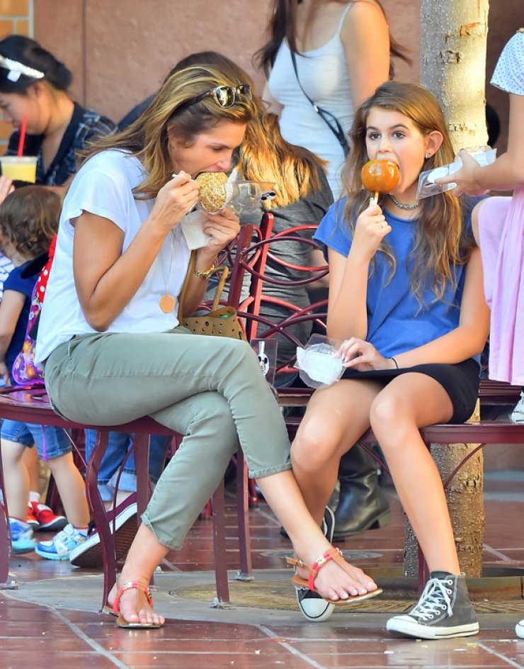 Μέρα διασκέδασης για την Cindy Crawford [εικόνες]