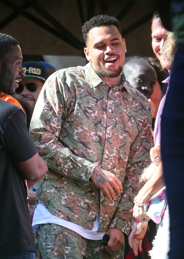 Αποφυλακίστηκε ο Chris Brown [εικόνες]