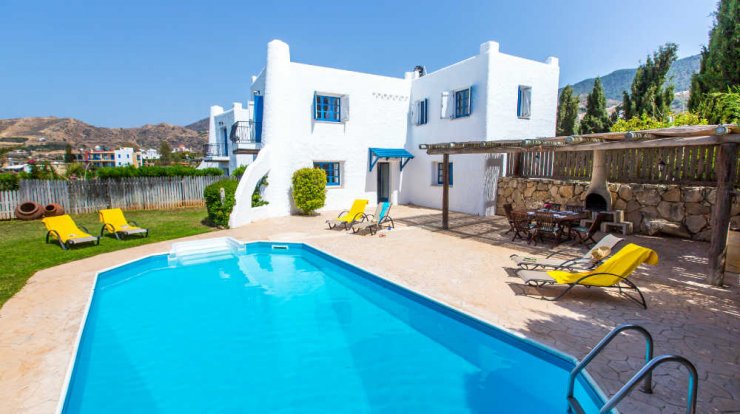 Διαγωνισμός: Κέρδισε διακοπές στην Πάφο για εσένα και την παρέα σου!