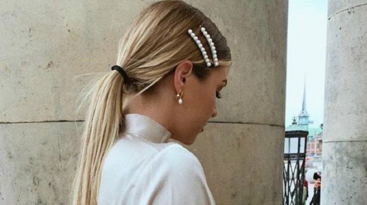 Αυτό το αξεσουάρ είναι η νέα εμμονή των it-girls