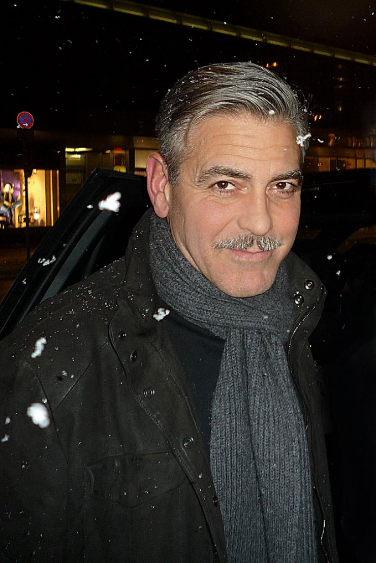 Το μουστάκι του Clooney! 