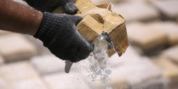 Έφοδος ΥΚΑΝ σε ξενοδοχείο εντόπισε αυγά... κοκαΐνης 