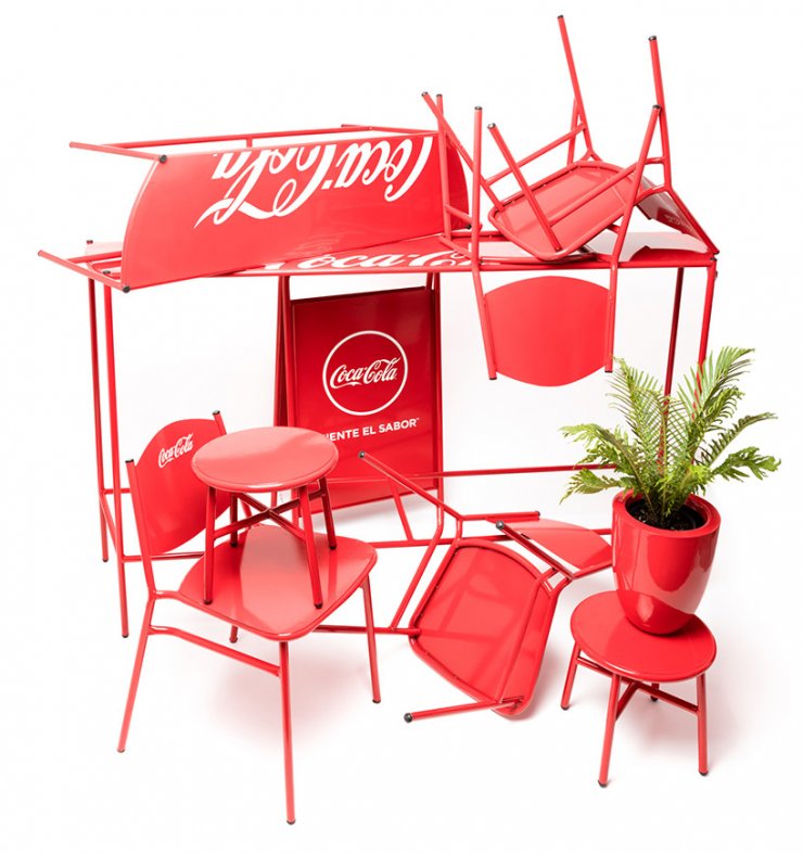Έπιπλα Coca Cola