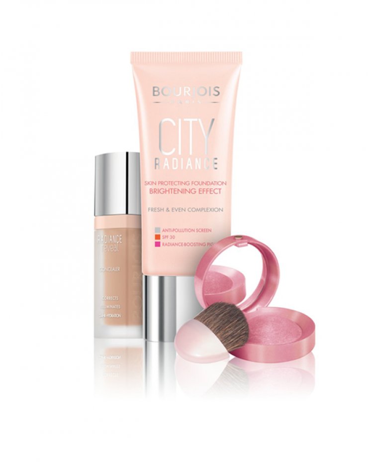 Bourjois: Παρουσιάζει το φον ντε τεν City Radiance και το μαγικό άγγιγμα του Radiance Reveal