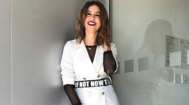 Κωνσταντίνα Ευριπίδου: Με ποιαν Ελληνίδα παρουσιάστρια την μπέρδεψαν; [βίντεο]