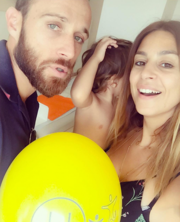 Η πιο τρυφερή φωτογραφία του Νεκτάριου Αλεξάνδρου αγκαλιά με τη μικρή Αριάδνη!