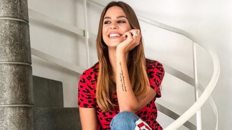 Κωνσταντίνα Ευριπίδου: Με ποια επώνυμη Ελληνίδα φόρεσε την ίδια δημιουργία;