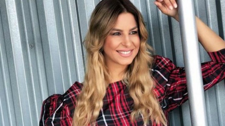 Η Κωνσταντίνα Ευριπίδου στην παιδική χαρά με την Αριάδνη και τον Έκτορα! [εικόνα]