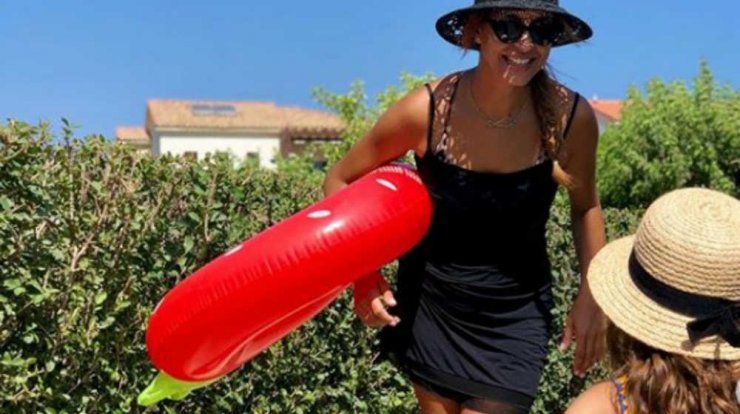 Κωνσταντίνα Ευριπίδου: Η μικρή Αριάδνη ερμηνεύει Σάκη Ρουβά και τη λατρέψαμε! 