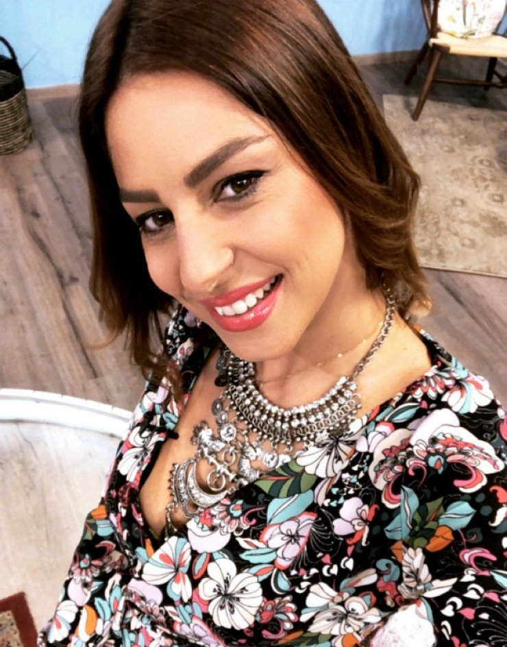 Κωνσταντίνα Ευριπίδου: Η αγαπημένη της γωνιά στο μπαλκόνι του σπιτιού της! [βίντεο]