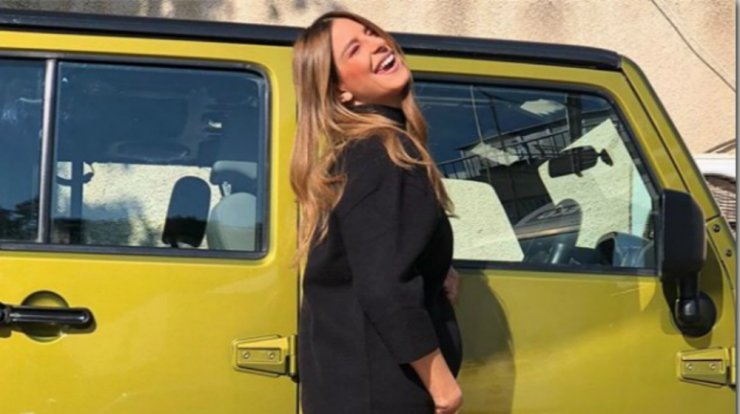 Τρία stylish maternity looks από την Κωνσταντίνα Ευριπίδου