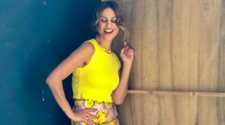 Βρήκαμε την printed φούστα της Κωνσταντίνας Ευριπίδου