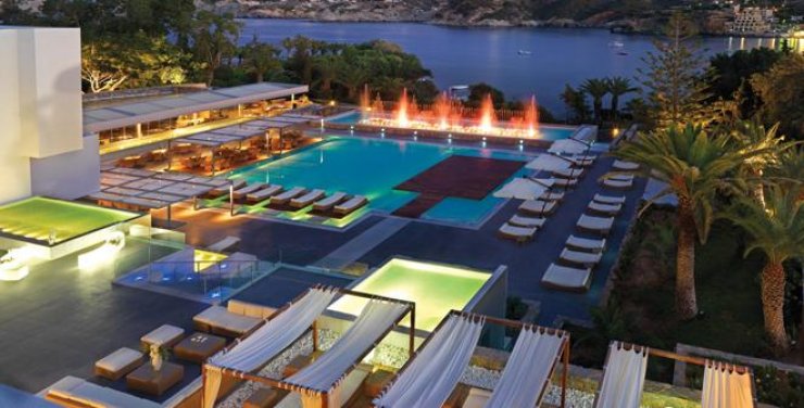 Απόδραση… Out of the Blue!