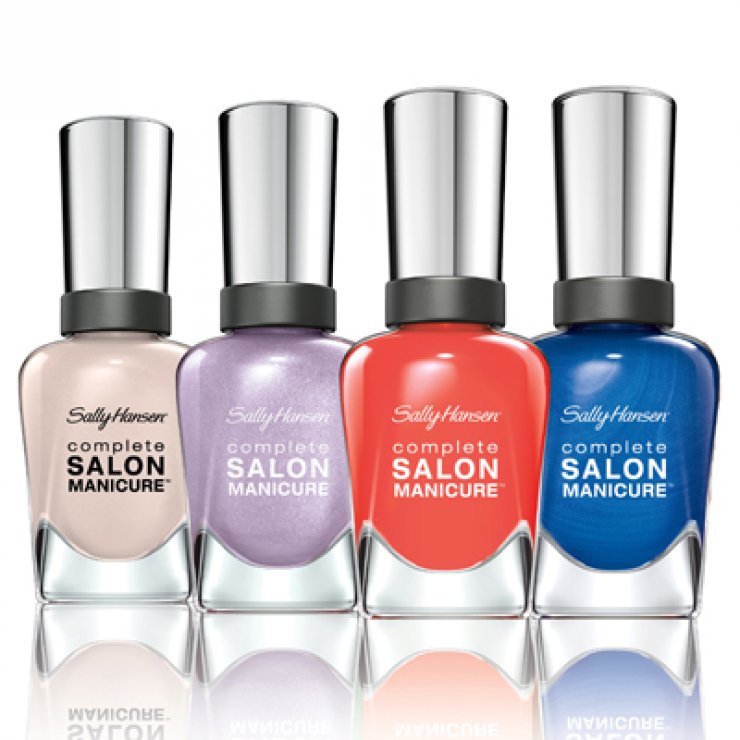 Ένα επαγγελματικού επιπέδου μανικιούρ σε κάθε στρώση για ασύγκριτη λάμψη που διαρκεί!