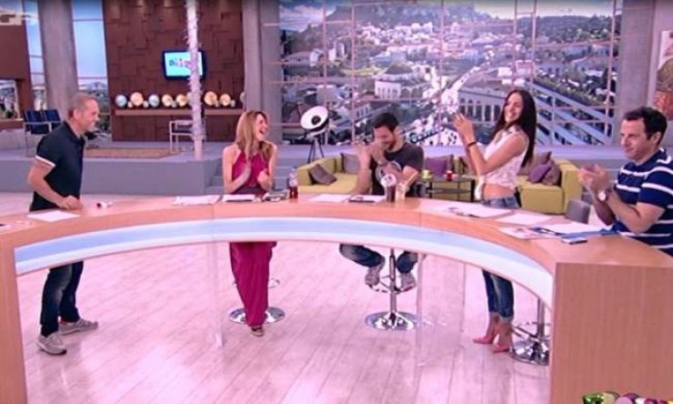 Απίστευτη ατάκα Κωστόπουλου για τη γέννα της Φαίης Σκορδα! [βίντεο]