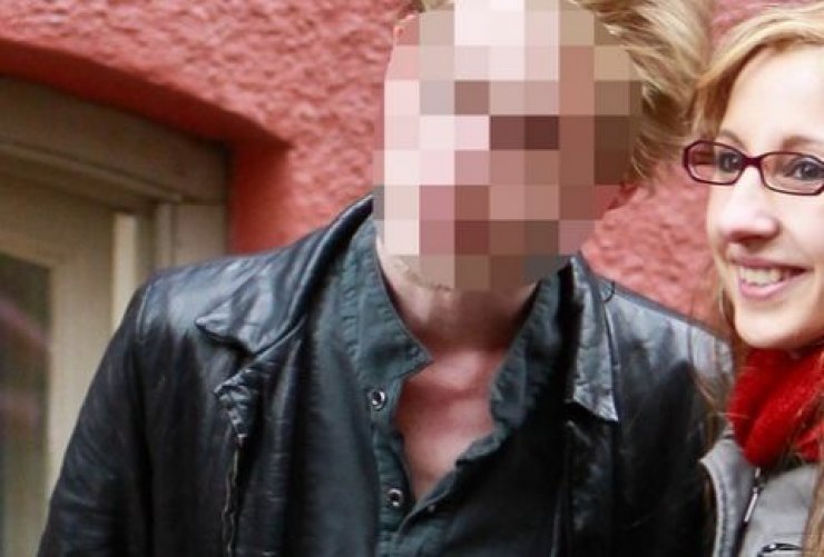 Δύσκολες ώρες για γνωστό ηθοποιό! Στην ενταντική ο πατέρας του