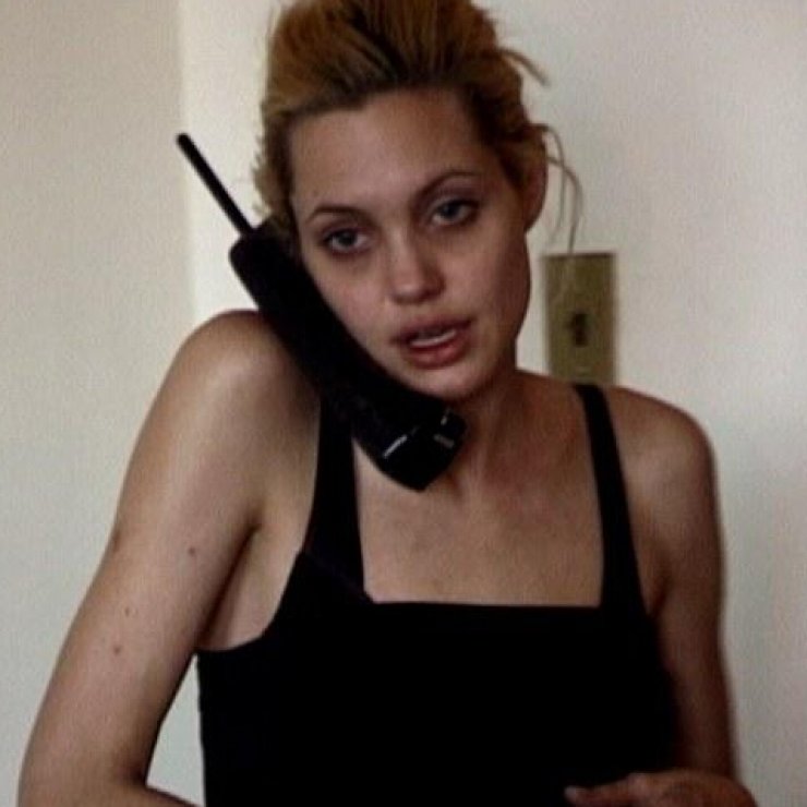 Angelina Jolie: Τα "σκοτεινά" της χρόνια ως ναρκομανής