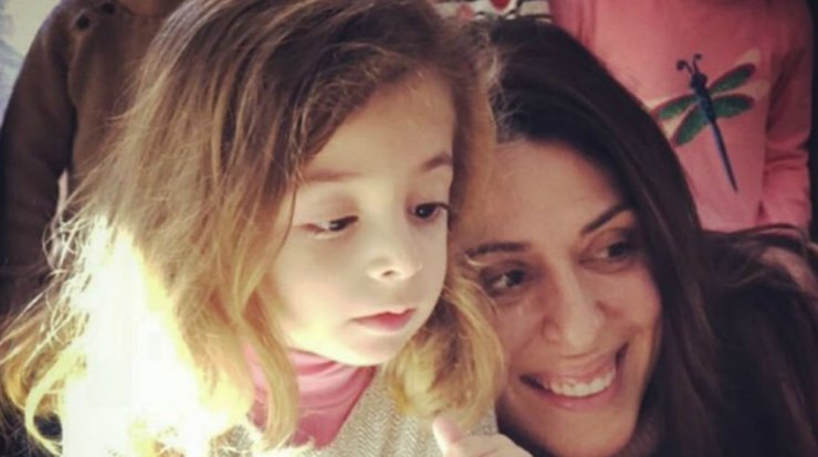 Ότι πιο χαριτωμένο έχει αναρτήσει ποτέ η Δανάη Χρήστου για τη μικρή Σμαράγδα!