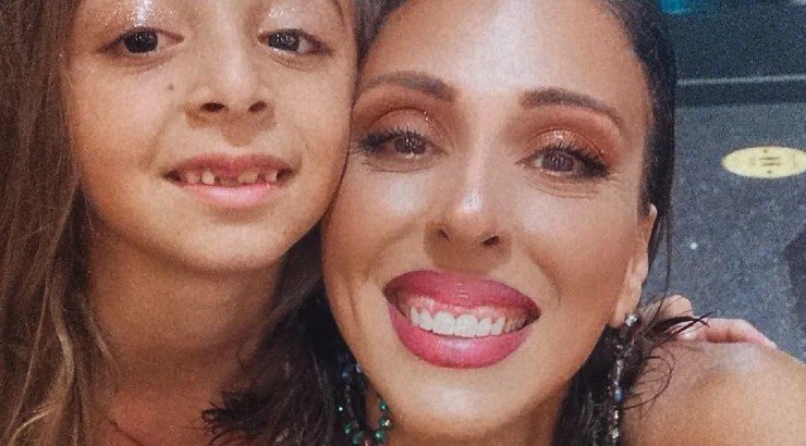 Δανάη Χρήστου: Με την πιο τρυφερή εικόνα στη θάλασσα με την κόρη της αποχαιρέτησε το καλοκαίρι!