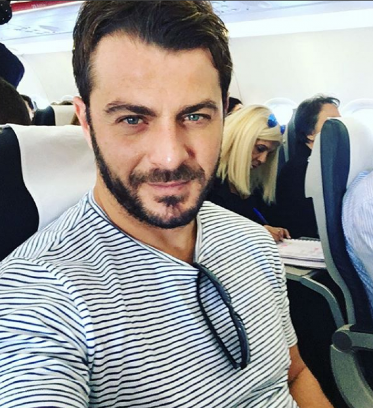 Δείτε τι έδωσε ο Ντάνος στο γιο ζευγαριού της κυπριακής showbiz!