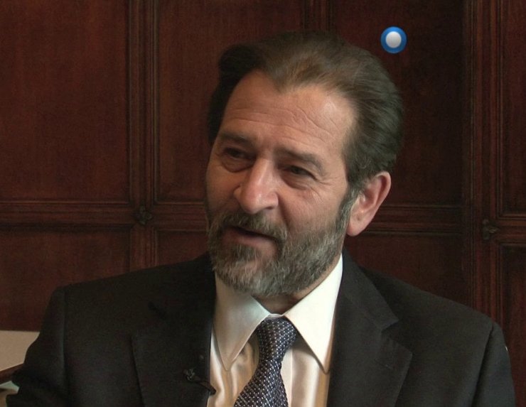 Ο «θαυματοποιός» Κύπρος Νικολαΐδης στον Guardian 