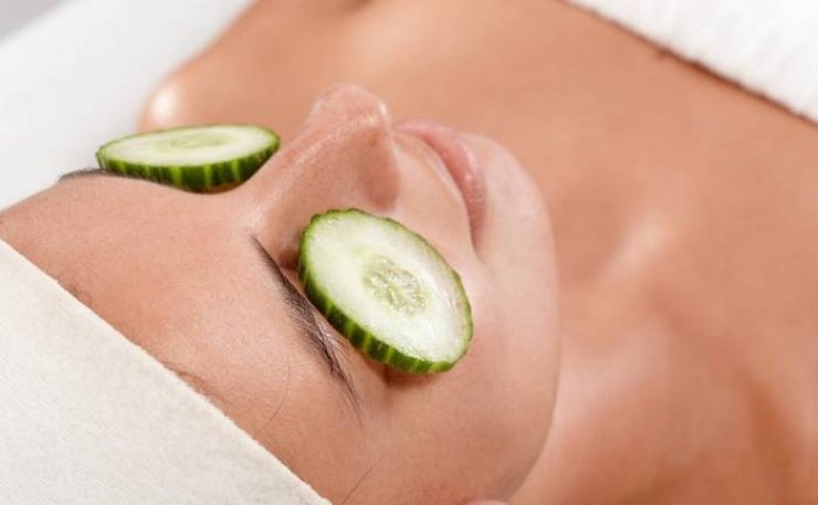 Νεανικά μάτια με…αγγούρι!