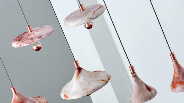 Φωτιστικά βαμμένα από κόκκους καφέ