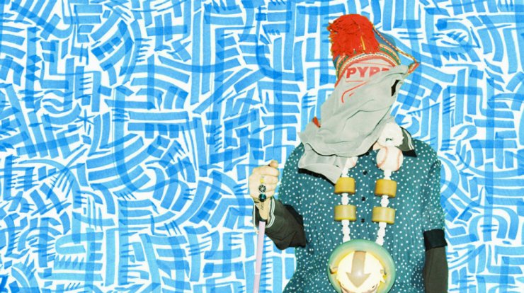 Ο Max Machaidze δημιουργεί εκκεντρικά κοσμήματα