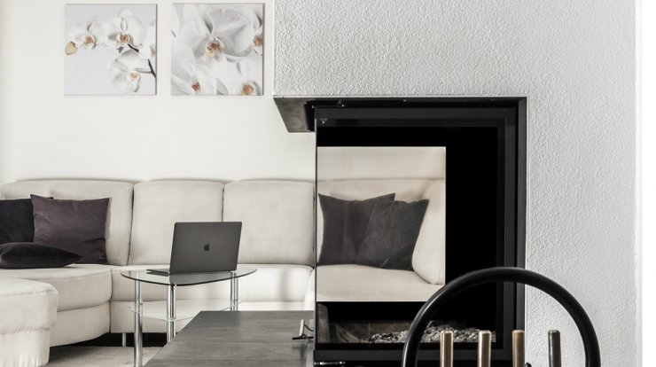 Οι διακριτικοί τόνοι είναι in, σε κάθε έπιπλο και σε κάθε αντικείμενο