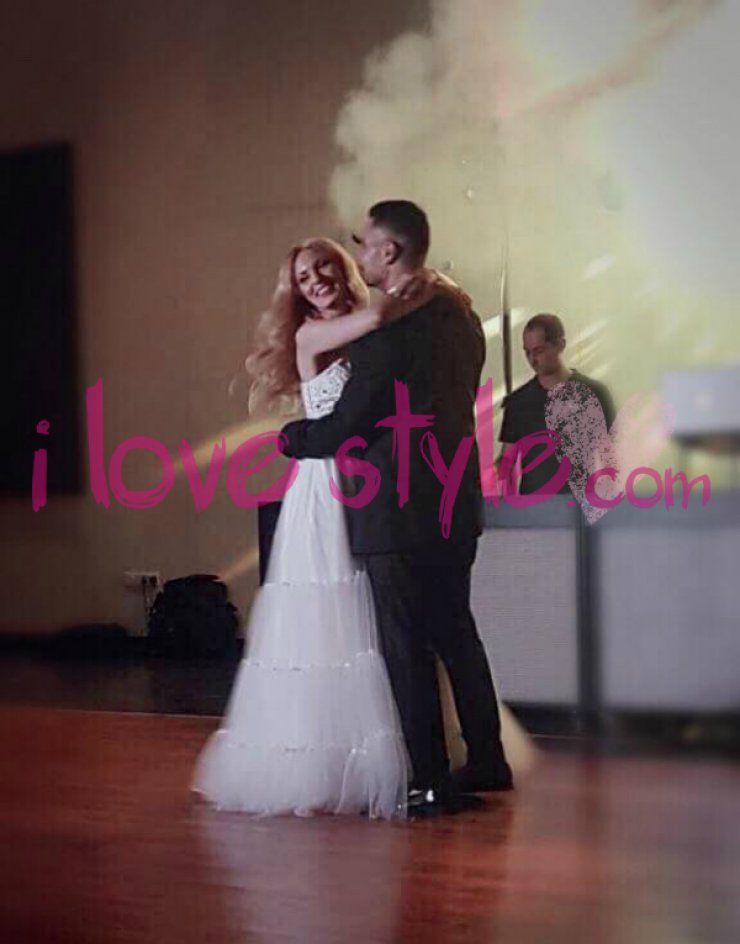 Δήμητρα Μακρυγιάννη – Σωφρόνης Δημητρίου: Η υπέροχη γαμήλια δεξίωση! [εικόνες & βίντεο]