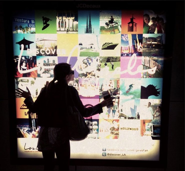 Ποια Ελληνίδα τραγουδίστρια βρίσκεται στο Los Angeles;