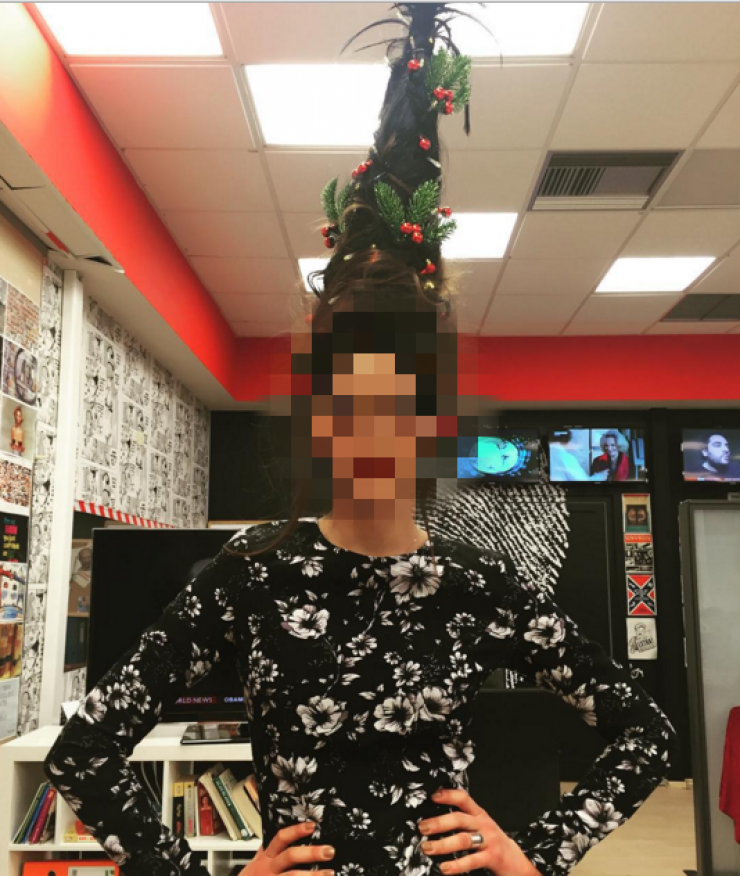 Ποια επώνυμη Κύπρια έκανε τα μαλλιά της… χριστουγεννιάτικο δέντρο;