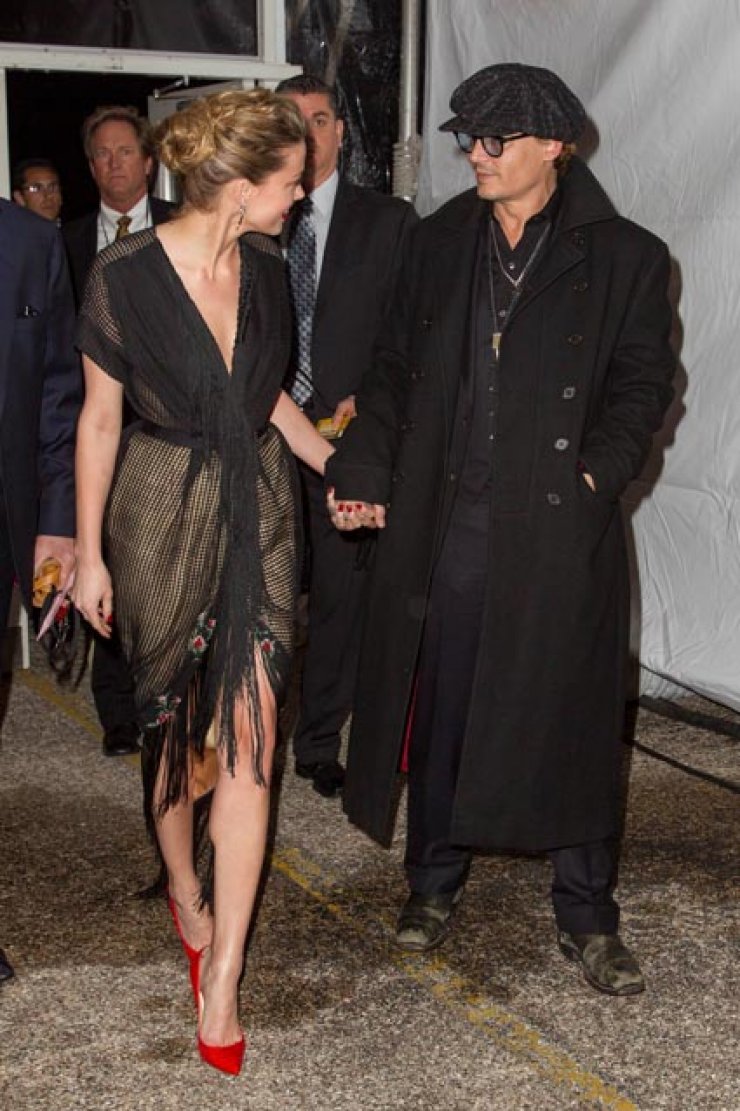 Ο Johnny Depp στηρίζει την αγαπημένη του [φωτογραφίες]