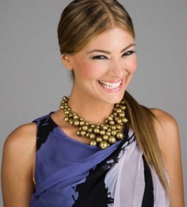 Μάθε το ύψος και τα κιλά της Δέσποινα Καμπούρη