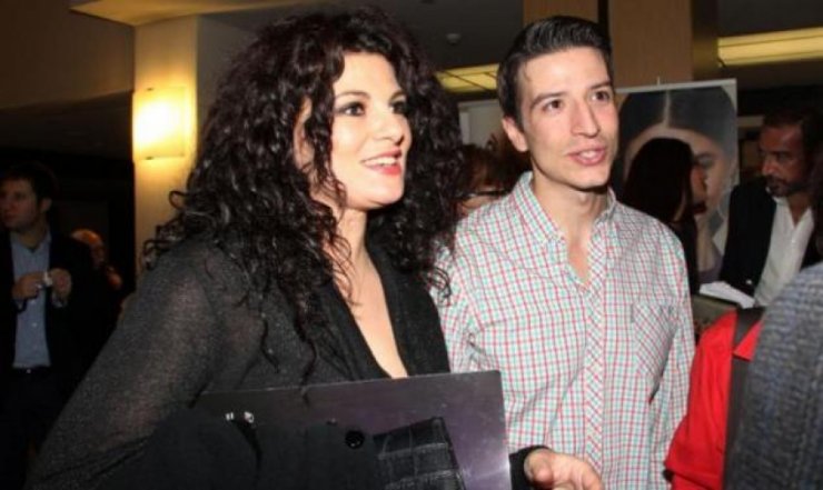 Τάνια Τρύπη: Ερωτευμένη με τον μαθητή της!