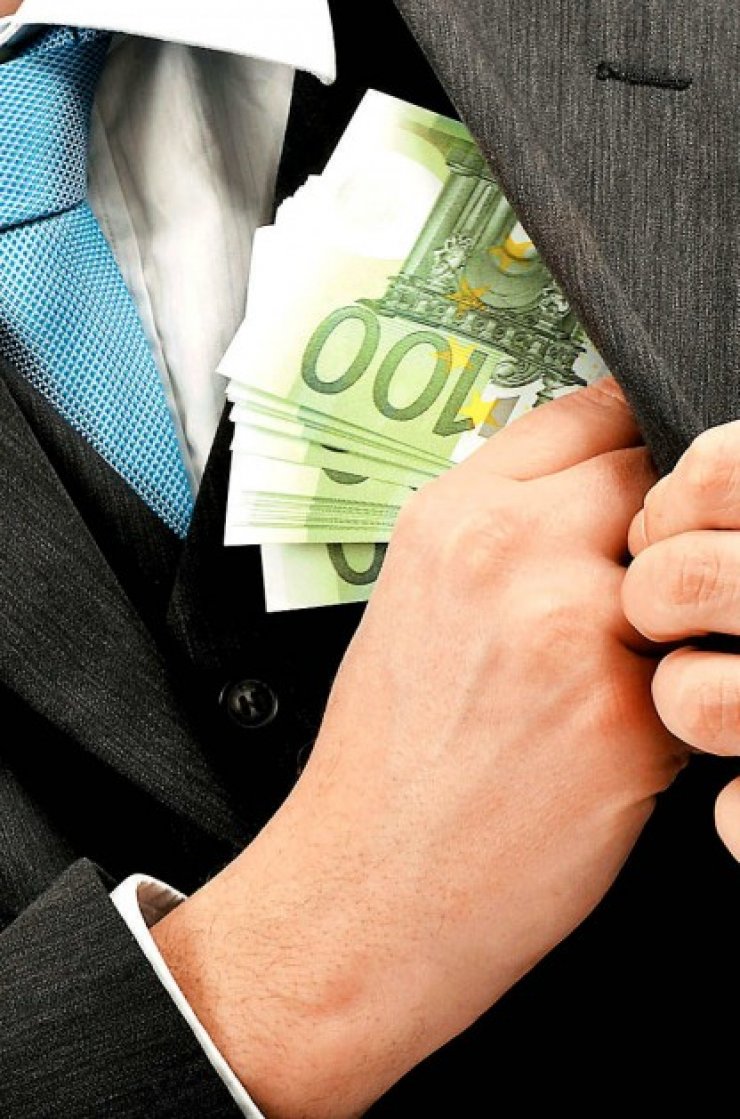 Αντιδράσεις για τη λίστα των διαγραφών