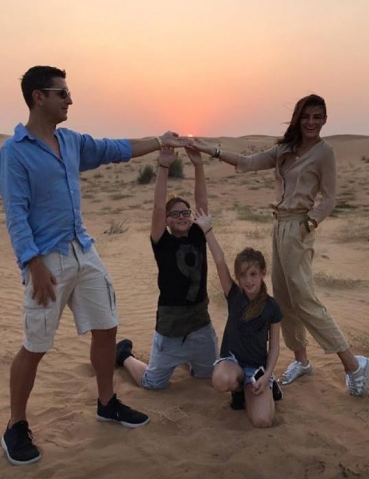 Ramona Filip – Χριστόφορος Τορναρίτης: Με τα παιδιά τους στο Dubai!