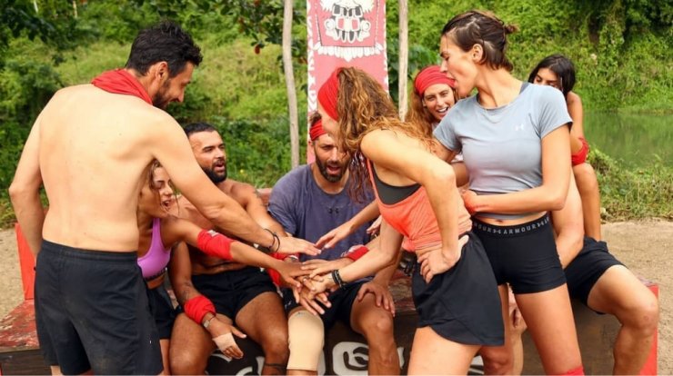 "Survivor": Δείτε τους νέους παίκτες που αναχώρησαν για Άγιο Δομίνικο [βίντεο]