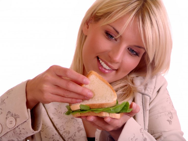 Η δίαιτα που καίει το λίπος: Χάστε 5 κιλά σε λιγότερο από μήνα 