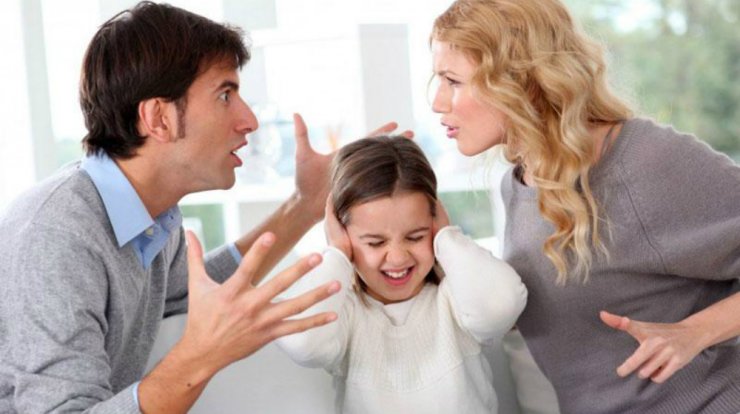 Διαζύγιο και παιδί: Τι πρέπει να πουν οι γονείς και ποιες οι επιπτώσεις