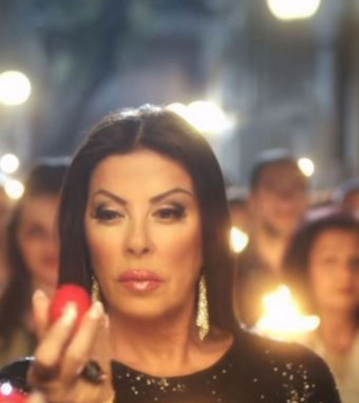 Απίστευτη εξέλιξη: Αποσύρεται ολόκληρη η διαφήμιση της Άντζελας Δημητρίου