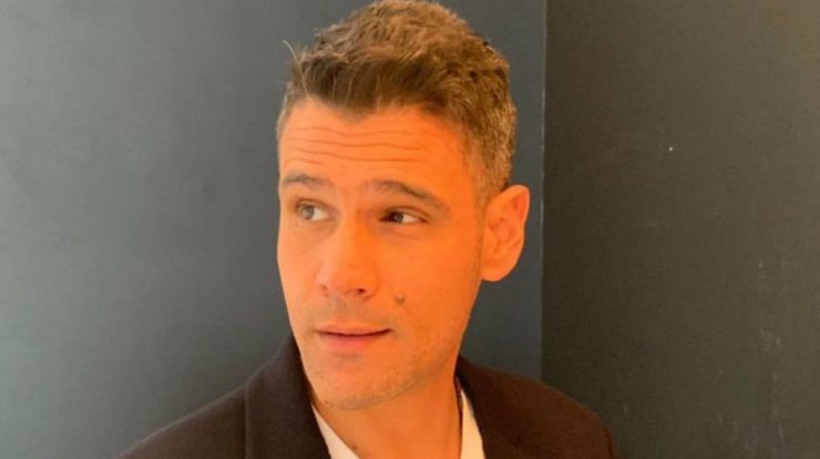 Δημήτρης Ουγγαρέζος: Το ατύχημα που του συνέβη κατά τη διάρκεια φωτογράφησης!