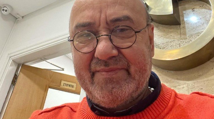 Ανδρέας Δημητρόπουλος: Το τραγούδι που αφιέρωσε on air στην κορούλα του! [βίντεο]