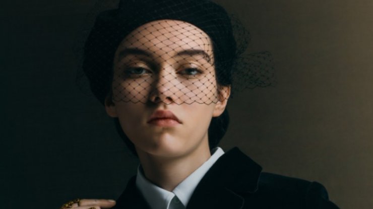 Dior: Παρουσίασε τις νέες τάσεις σε μακιγιάζ και μαλλιά!