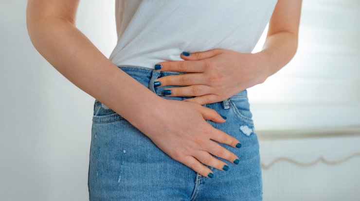 3 πράγματα που πρέπει να εντάξεις στη ζωή σου για να απαλλαγείς από τη δυσκοιλιότητα [βίντεο]