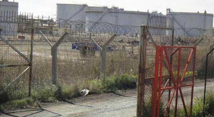 Λάρνακα: Άρχισε η απομάκρυνση των καυσίμων