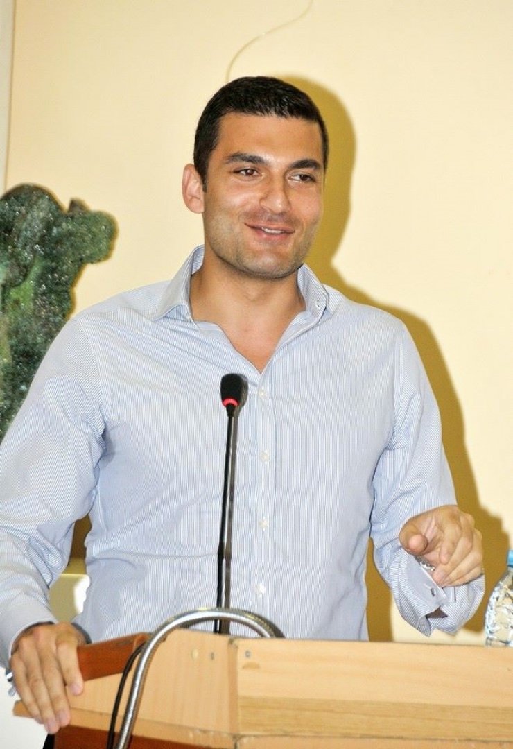 ΚΟΤ: Διακοπή συμβολαίου Χαννίδη