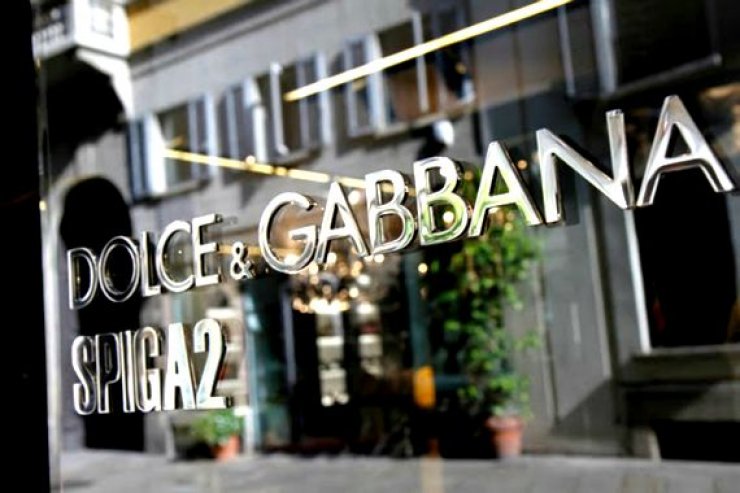 Κλειστές λόγω… αγανάκτησης οι boutique των Dolce & Gabbana στο Μιλάνο