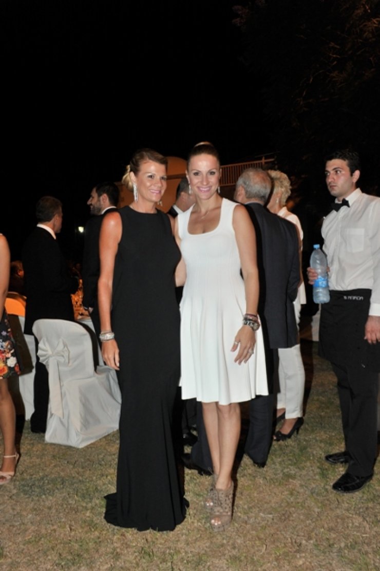 Do’s: Έλσα και Ινώ Αναστασιάδη