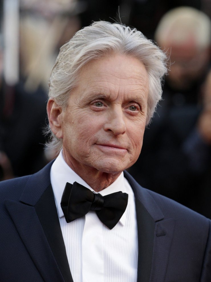 Δύσκολες ώρες για τον Michael Douglas